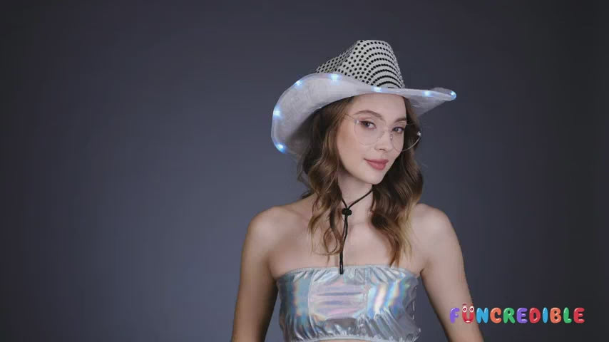 Funcredible White Light Up Cowgirl Hat with Heart Glasses